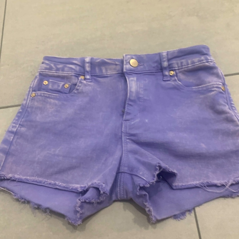 purple tractr shorts size 10 girl with gold detail